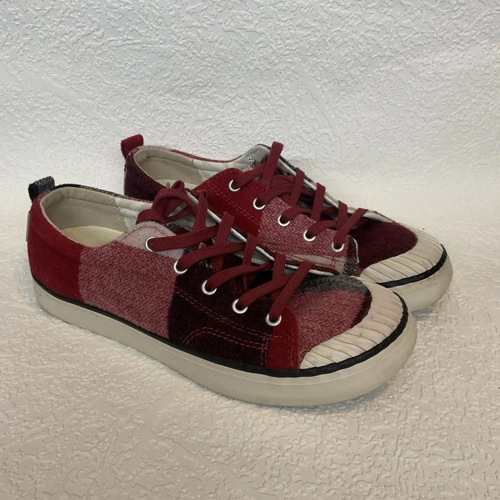 Keen Elsa Sneakers‎ Womens 9 Red Burgundy Buffalo Plaid Wool Lace Up 1019678